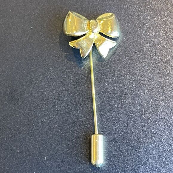 Bow Stick Pin Signed Mimi D N ~AKA~ Mimi di Niscemi Vintage Gold Tone Dainty - Picture 7 of 8